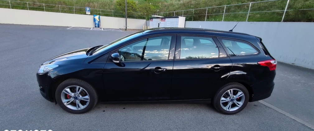 Ford Focus cena 21500 przebieg: 147000, rok produkcji 2013 z Warta małe 211